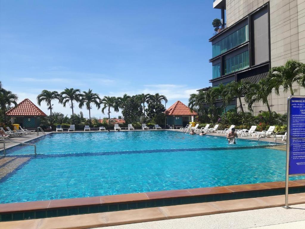 View Talay 6 Pattaya Beach By Anatolia Condo Suite Exteriér fotografie