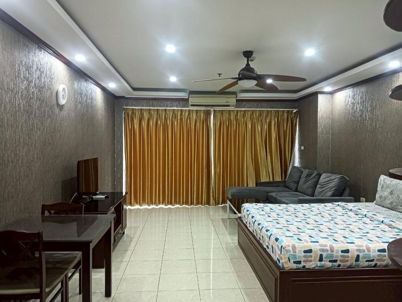 View Talay 6 Pattaya Beach By Anatolia Condo Suite Exteriér fotografie